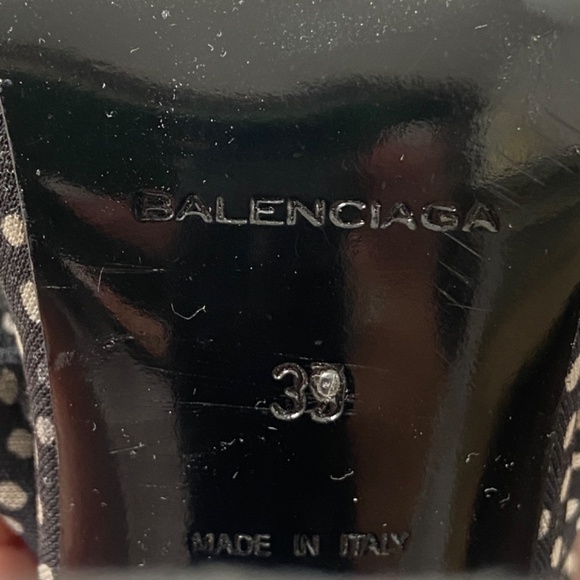 Balenciaga Heels - Picture 6 of 7